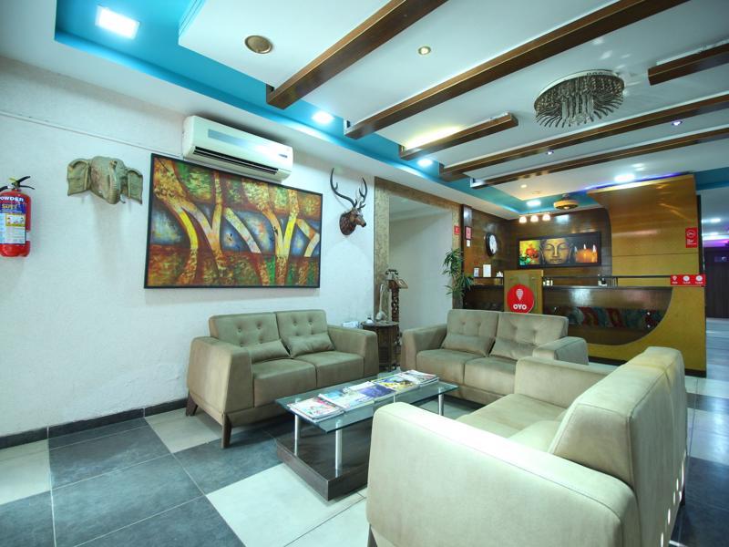 Oyo 4161 Hotel Shailly Inn Ahmadabad Zewnętrze zdjęcie